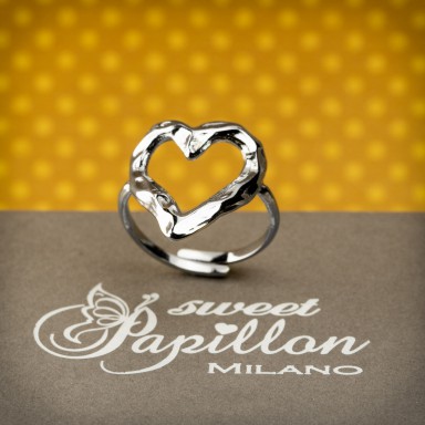 Adjustable heart ring in stainless steel