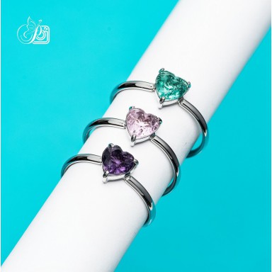 Adjustable heart ring