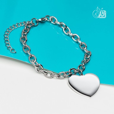 Bracciale con catena e con cuore piccolo pendente