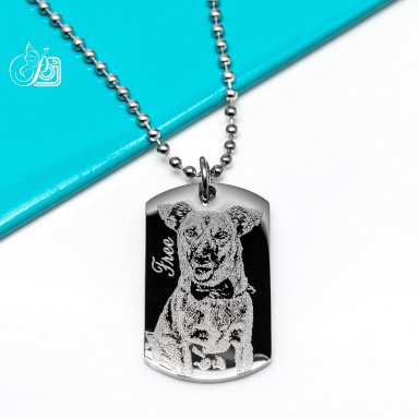 Rectangular necklace with photos in stainless steel
